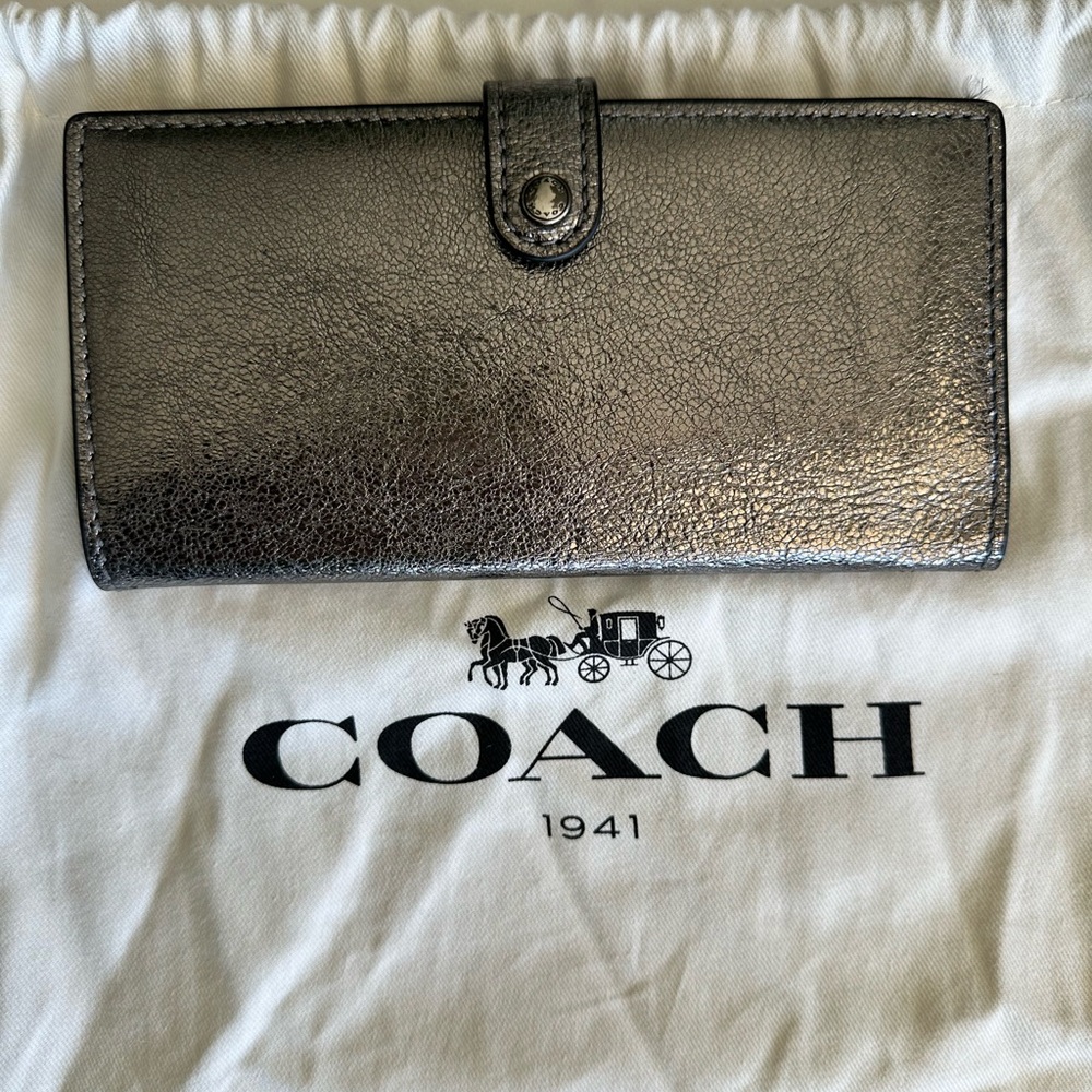 Coach 1941 Slim Trifold Wallet - Metallic Silver with Dustbag